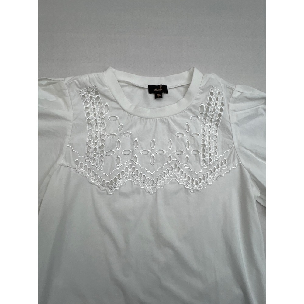 Ontweith Eyelet T-Shirt Puff Sleeve White Top Short Sleeve Size S